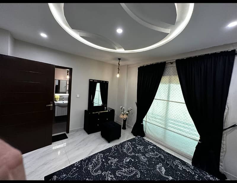 1 Bedroom VIP full furnishe flat for rent per day available in Bahia Town Lahore 5