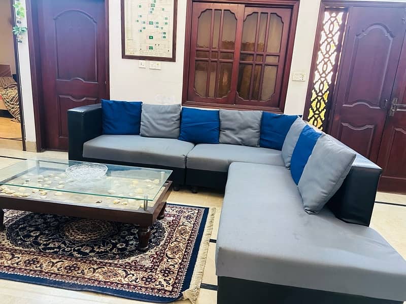 L shaped 7 seater sofa with center table 1