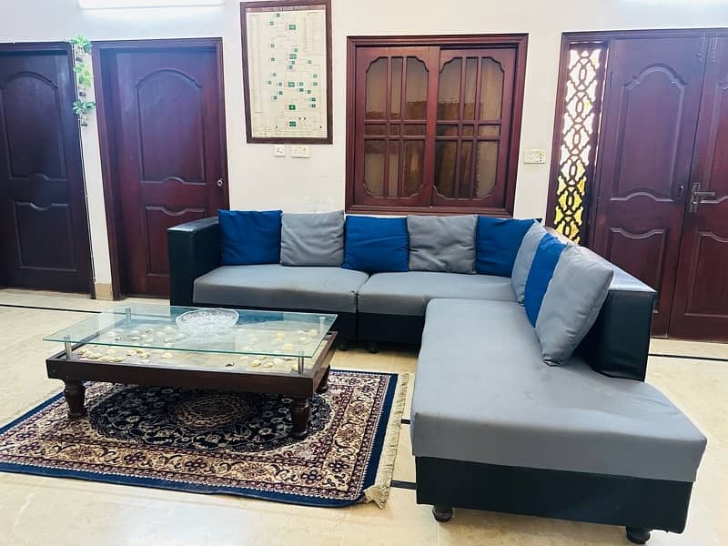 L shaped 7 seater sofa with center table 2