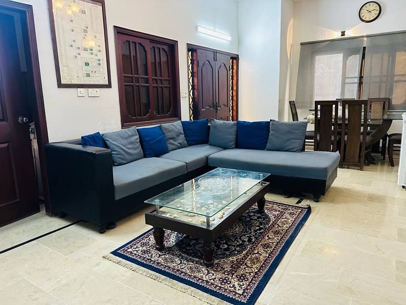 L shaped 7 seater sofa with center table 5