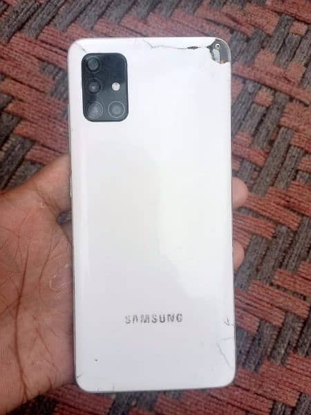 Samsung galaxy a51.6 . . . 128 5