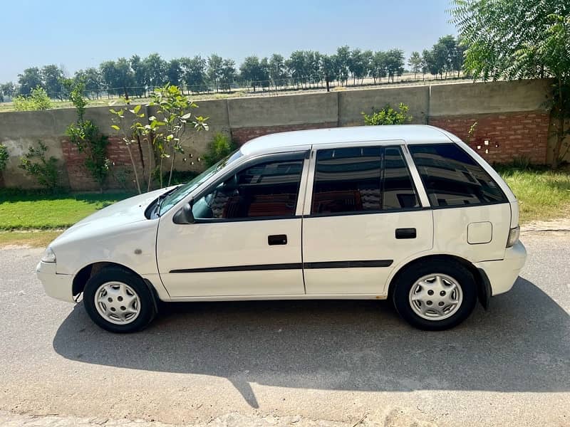 Suzuki Cultus VXRi 2012 9