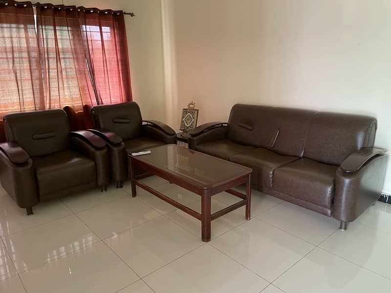 5 seater sofa 3