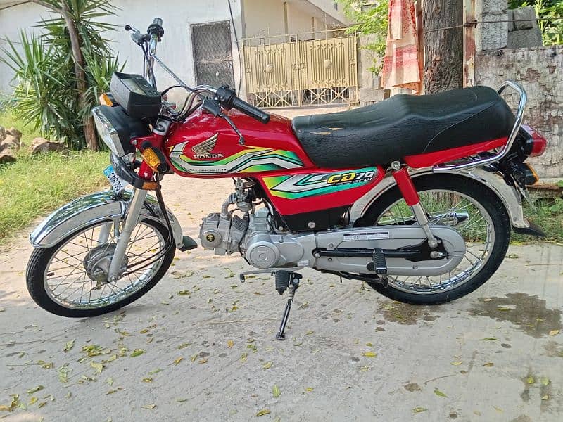 Honda 70 2023 model Islamabad number 2