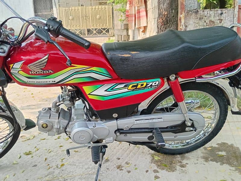 Honda 70 2023 model Islamabad number 3