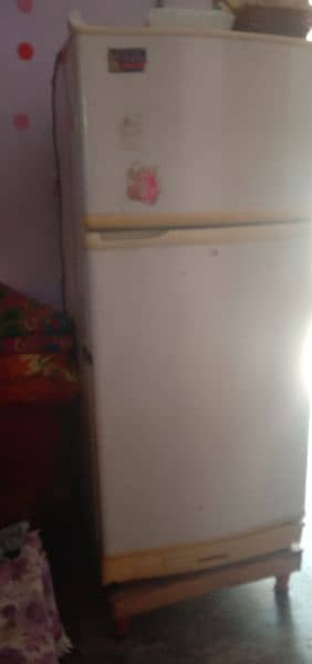 2nd hand fridge 1