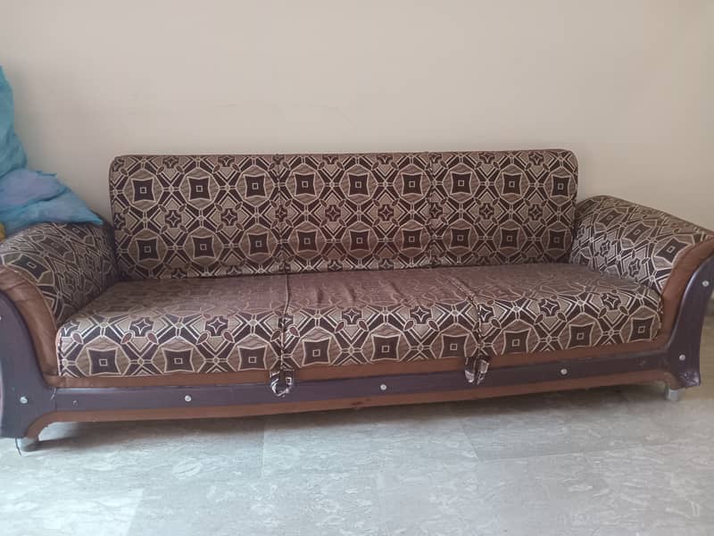 Sofa comebed 1