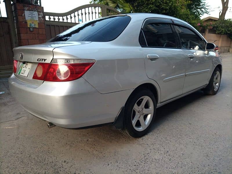 Honda City IDSI 2006 3