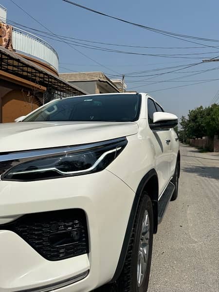 Toyota Fortuner 2021 1