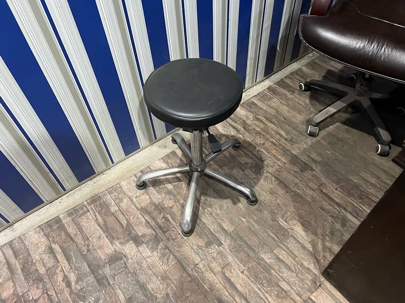 clinic furniture for sale almost new 9