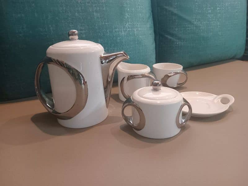 tea set / cups / new / white, grey and silver / porcelain 2