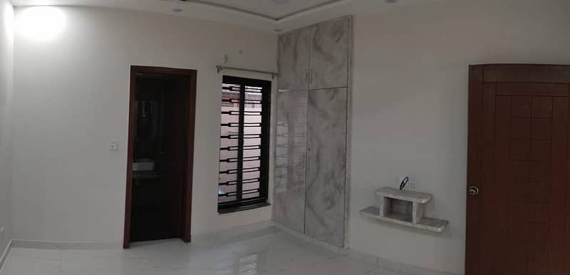 4 marla house for sale in paragon city lahore 12