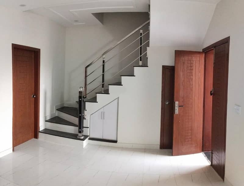 4 marla house for sale in paragon city lahore 16