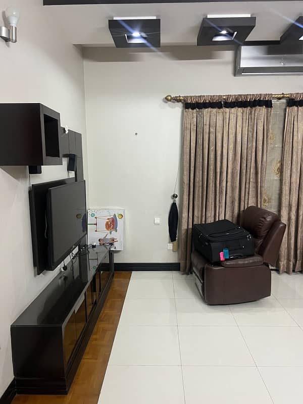 10 marla Upper portion new type for rent wapda Town j2 block 2