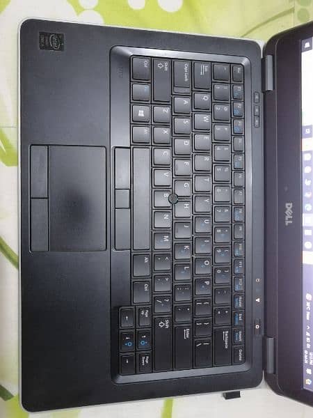 Dell Latitude E7440 Core i5 4th Gen. Laptop 3