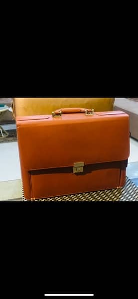 new leather never used laptop bag for sale urgently 0