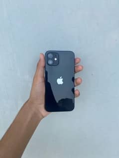 iphone 12 factory unlock   (urgent sale)