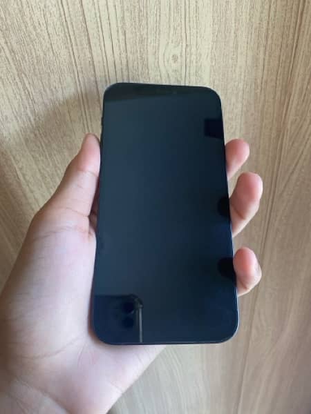 iphone 12 factory unlock   (urgent sale) 2