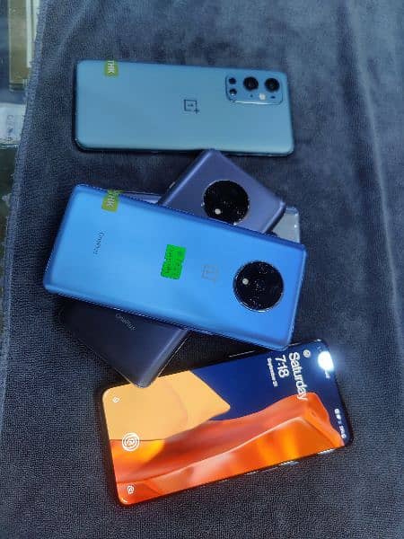 OnePlus 9Pro OnePlus 9 OnePlus 7T 256Gb 3