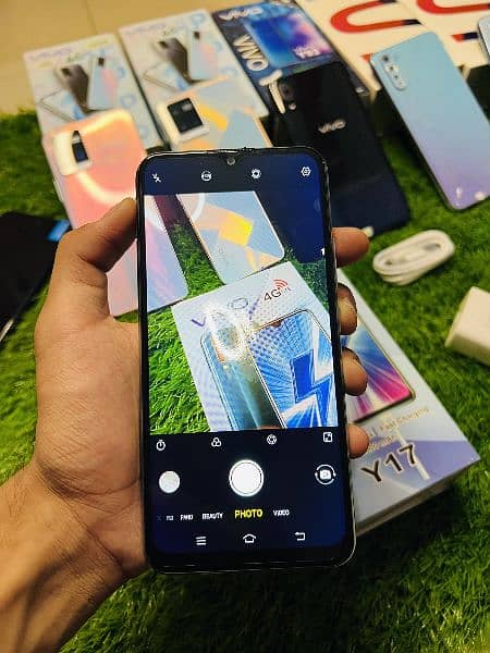 Vivo Y17 8/256 GB with box charger (03101016332) 6