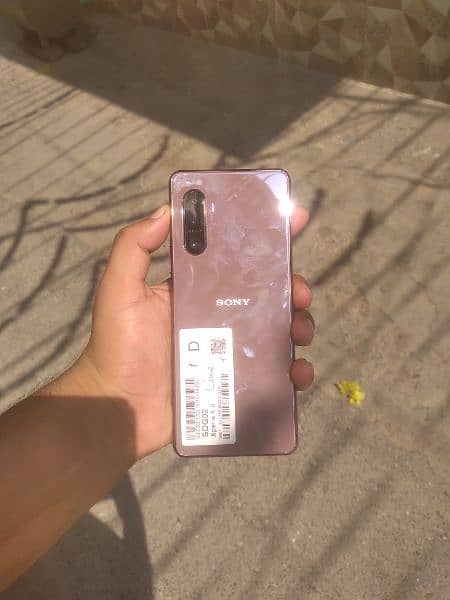 Sony Xperia 5 Mark 2 water pack 0