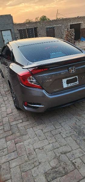 Honda Civic Oriel 2017 7