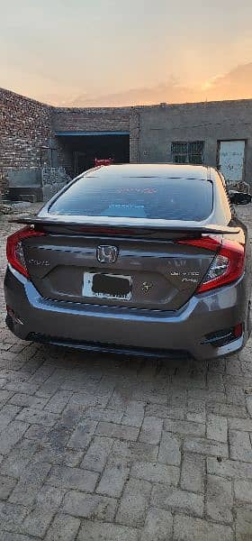 Honda Civic Oriel 2017 8