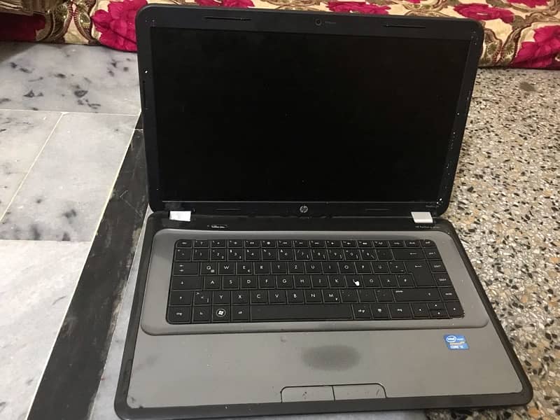 Laptop for sale ( HP PAVILION G6 Core i5 ) 2