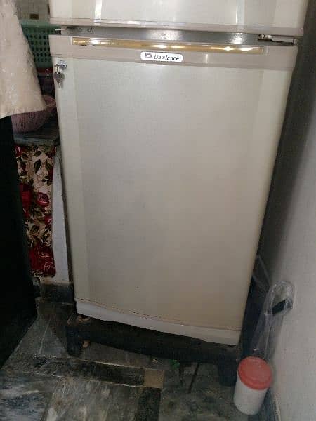 Dowlenc freezer for sale 1