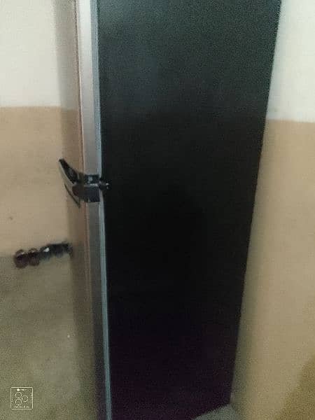 large size fridge for sell orient 3