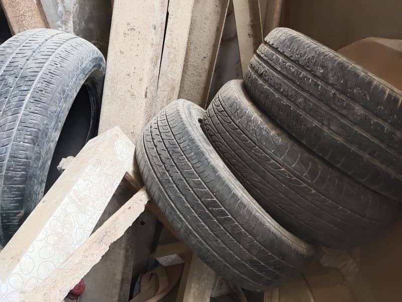 For AQUA Good Year tyres available for sal in good condition 2