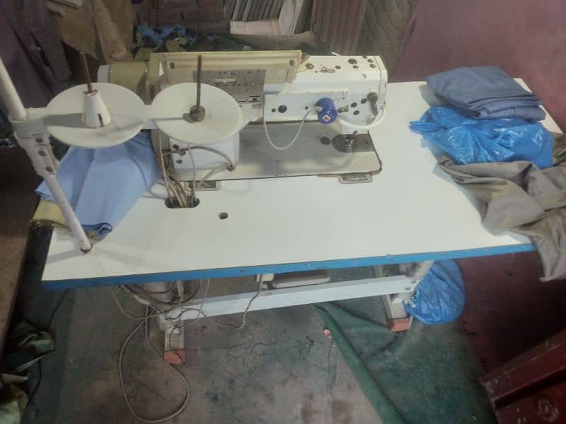 Electric sewing machine for used in sale 3