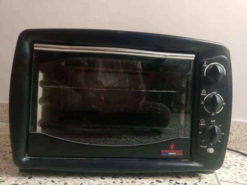 WESTPOINT TOASTER OVEN 0