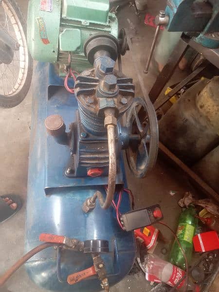 Air Compressor HAWA BHARNE WALI MACHINE 1