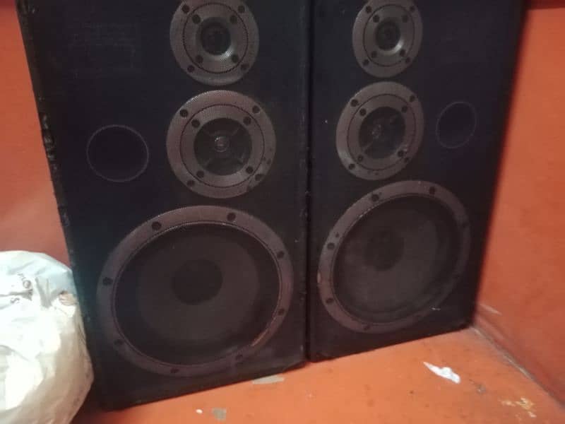 SONY ORIGNAL SPEAKERS FOR SALE URGENT SALE 2