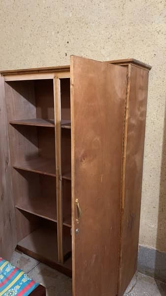 Double door Wardrobe Almari Almirah 1