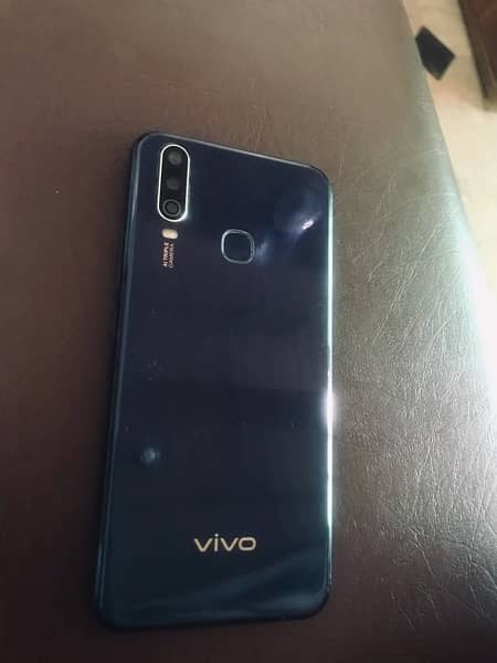 vivo y15 4/64 Rs16000 With the box exchange available 10