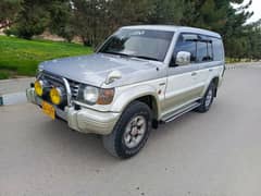 Mitsubishi Pajero 1993