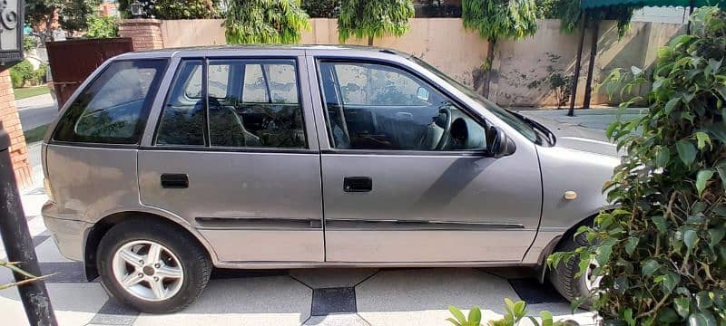 Suzuki Cultus VXR 2015 in good condition 2