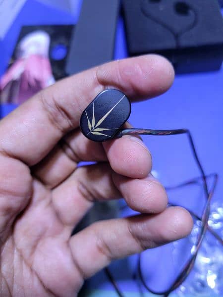 moondrop chu I IEM DYNAMIC DRIVER HANDFREE 9