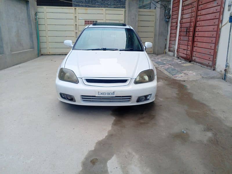 Honda Civic Oriel 2000 4