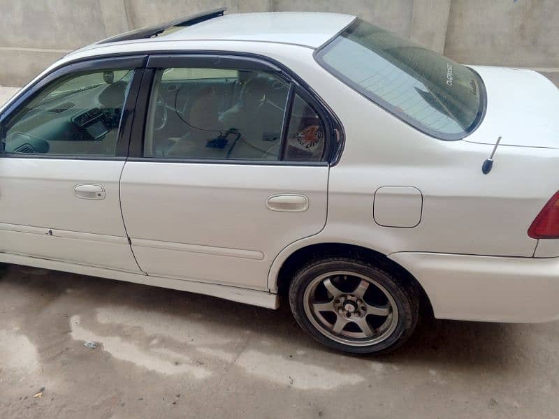 Honda Civic Oriel 2000 5