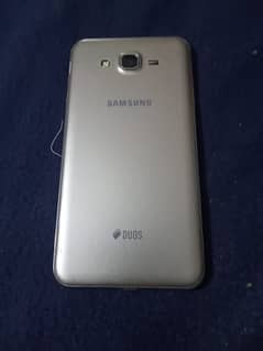 Samsung J7 F model