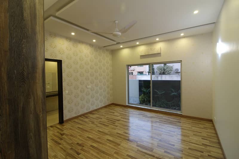 1 Kanal Like Brand new Bungalow Available For Rent In DHA Phase 5 With Super Hot Location 6