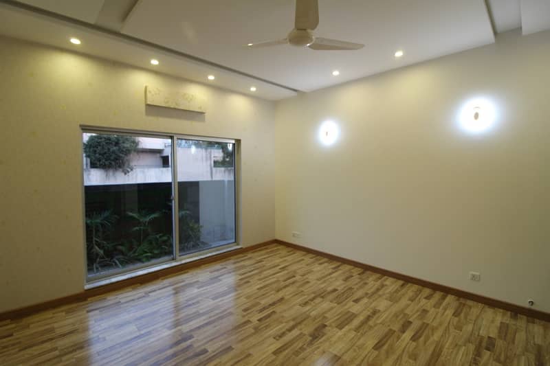 1 Kanal Like Brand new Bungalow Available For Rent In DHA Phase 5 With Super Hot Location 10