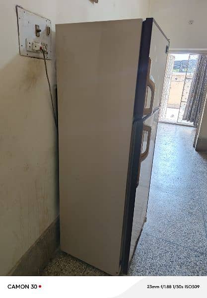 refrigerator for sale 0