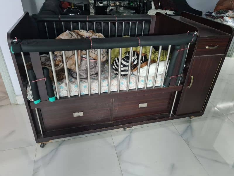 Cot for sale 0