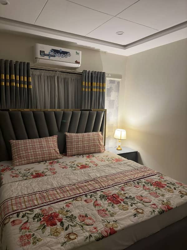 Two Bed Furnished Brand New Apartment For Rent In Bahria Town, Lahore. 4