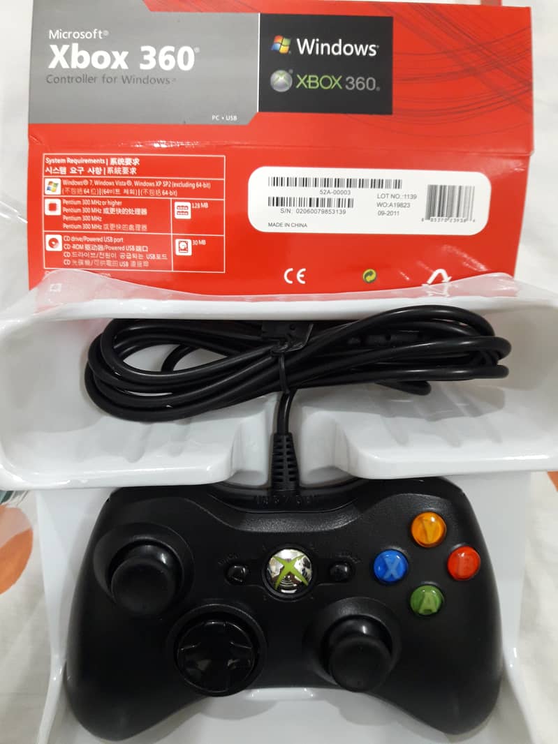 Xbox 360 controller wired in black color with one month warranty 1