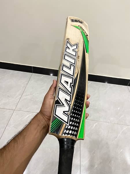 orignal Malik Zulfi hardball bat 1